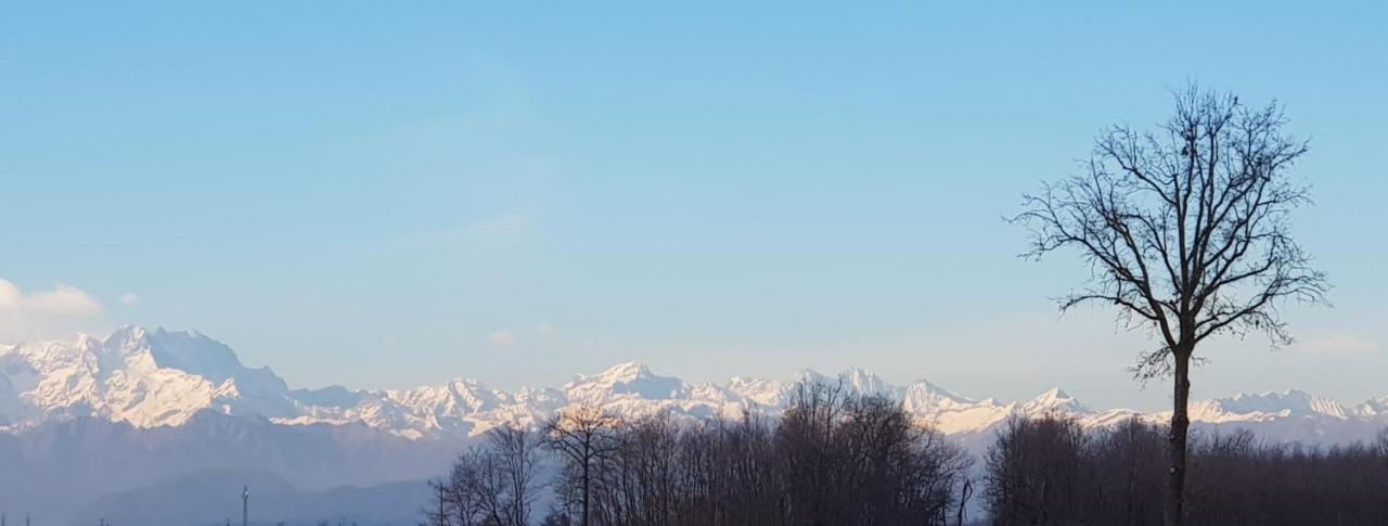 Az.Agr.Cascina Moretta Momo ภายนอก รูปภาพ